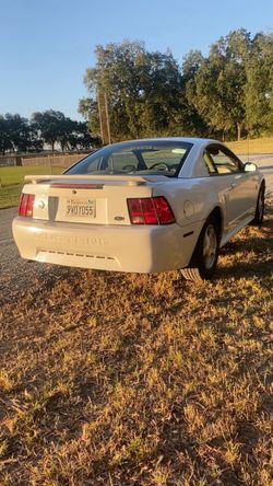 Ford Mustang Coupe