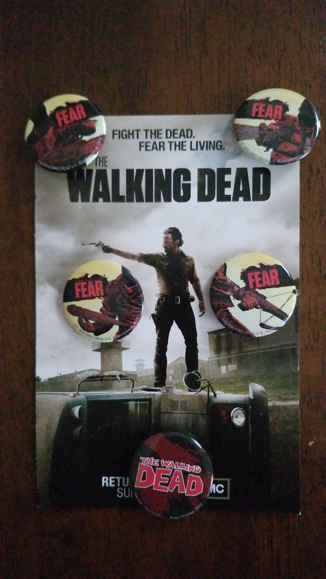 Collectible Walking Dead Pins FEAR Negan skybound exclusive