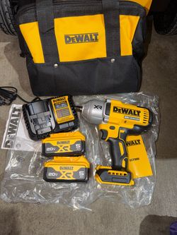 Dewalt 20v 1/2 High torque with 2 batteries 5.0 charger and bag beand ❗️Firm price ❗️