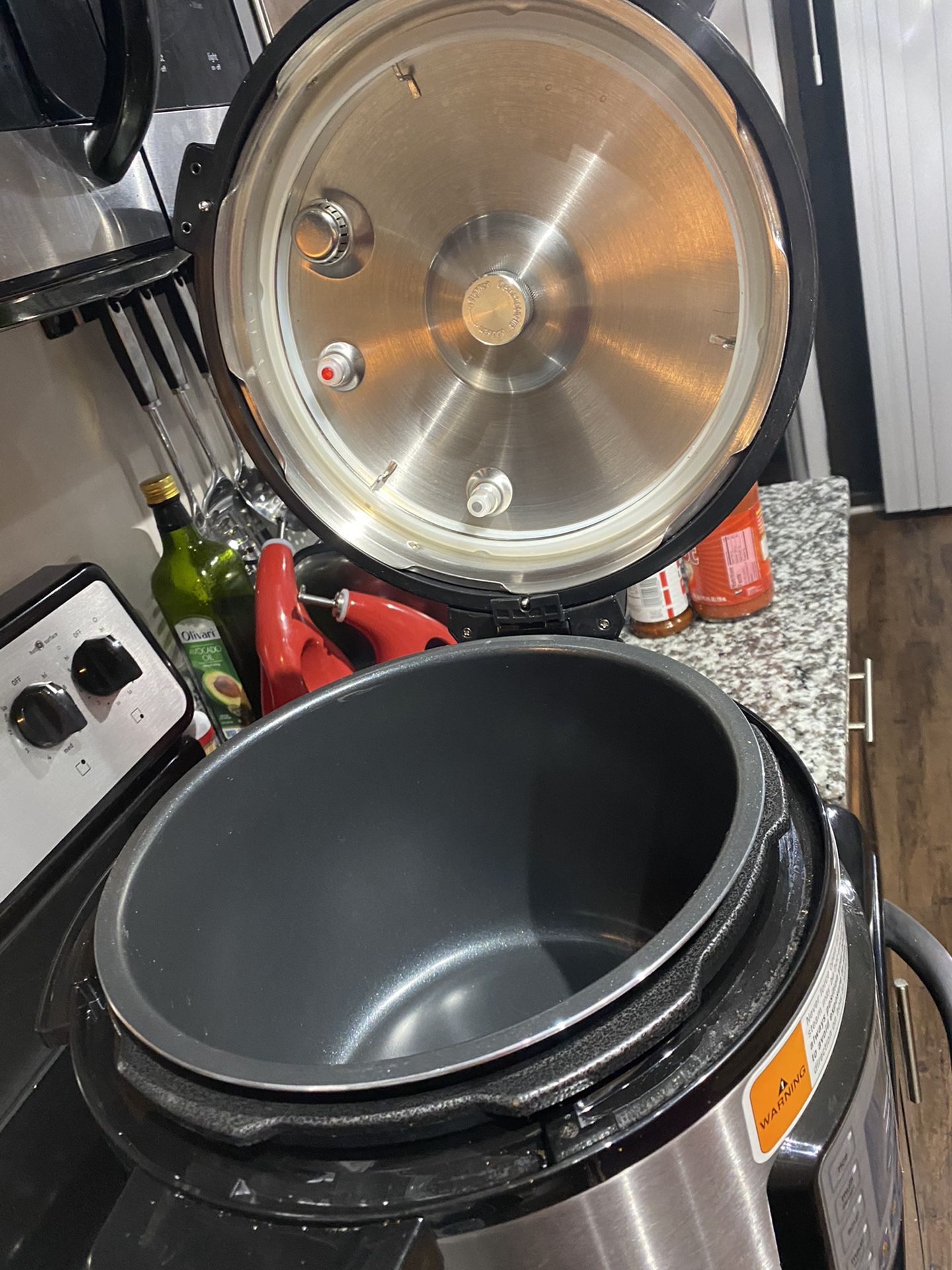 8 Qt Nuwave Pressure/Slow Cooker