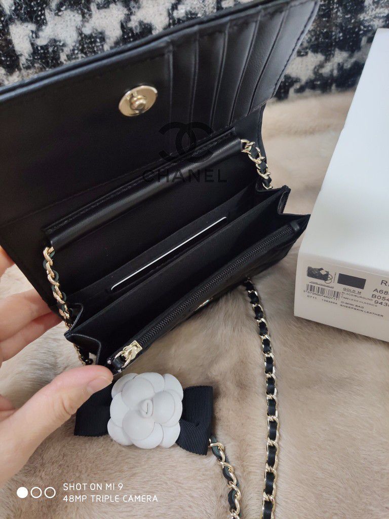 Chanel Mini WOC Black Bag 15.5x3.5x11cm for Sale in Glendale, CA - OfferUp
