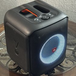 JBL speaker Party box 