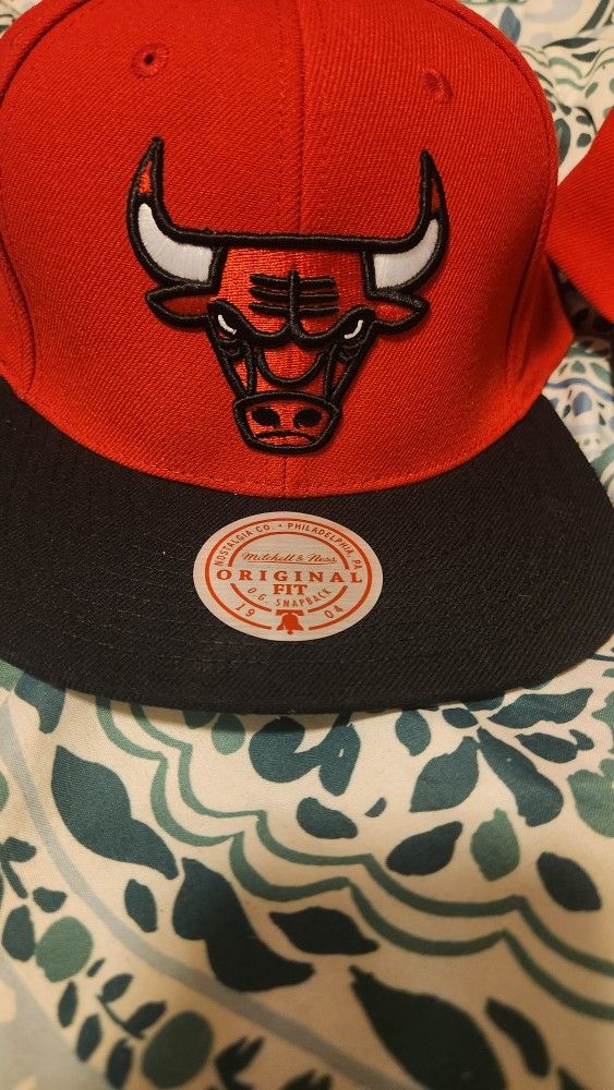 2022 Chicago Bulls Mitchell & Ness NBA Snapback Hat 2Tone Red/Black Adjust Cap