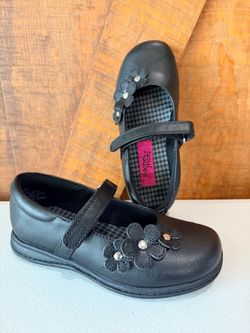 Girl’s Black Mary Jane Shoes (size 12 Little Kids)