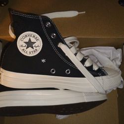 Converse Women's Size 5.5