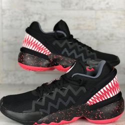 Marvel Adidas Boys Size 6.5