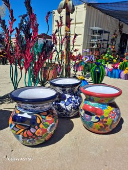 Beautiful Talavera & Terracotta POTS🪴 METAL YARD ART
