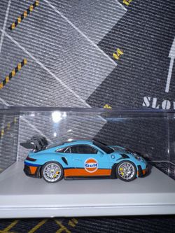 Solo 1:64 LMLF Porsche 911 GT3 RS Gulf Edition