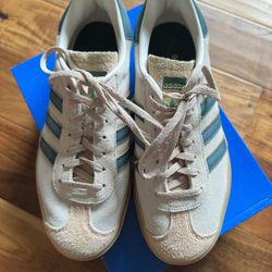 Adidas Gazelle Build