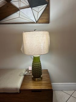 New Table Lamp whit 💡 ( only one )