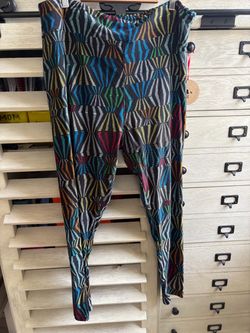 LuLaRoe TC2 geometric pattern in multicolored on a black background new without tags