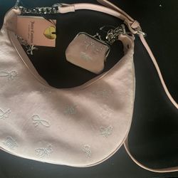 Juicy Couture Delightful Crossbody Bag Light Pink Bows Kisslock Pouch Silver