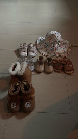 Baby shoes