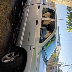 Dodge Ram 1500 SLT 5.7 L Motor Pemi