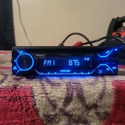 Sony Car CD Player With Bluetooth