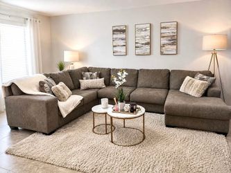 Large Gray Fabric Sectional Sofa with Chaise