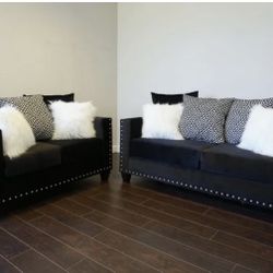 Black Sofa and Loveseat 