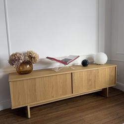 IKEA STOCKHOLM 2025 TV Unit – Oak Veneer, Sliding Doors (Scandinavian Style)
