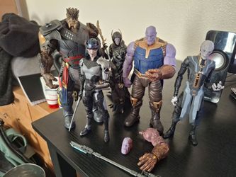 Marvel Legends Thanos and Friends