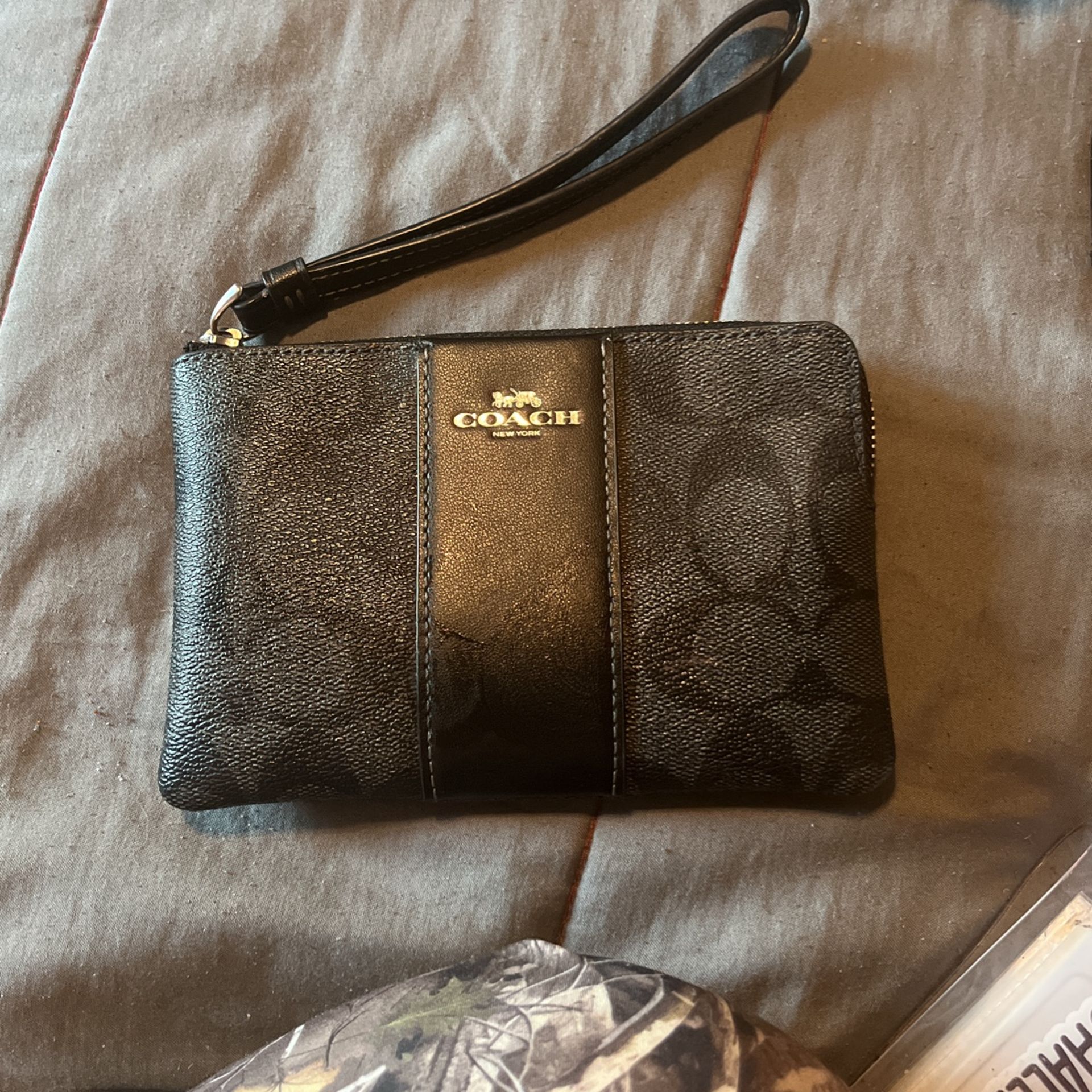 COACH small Black wallet