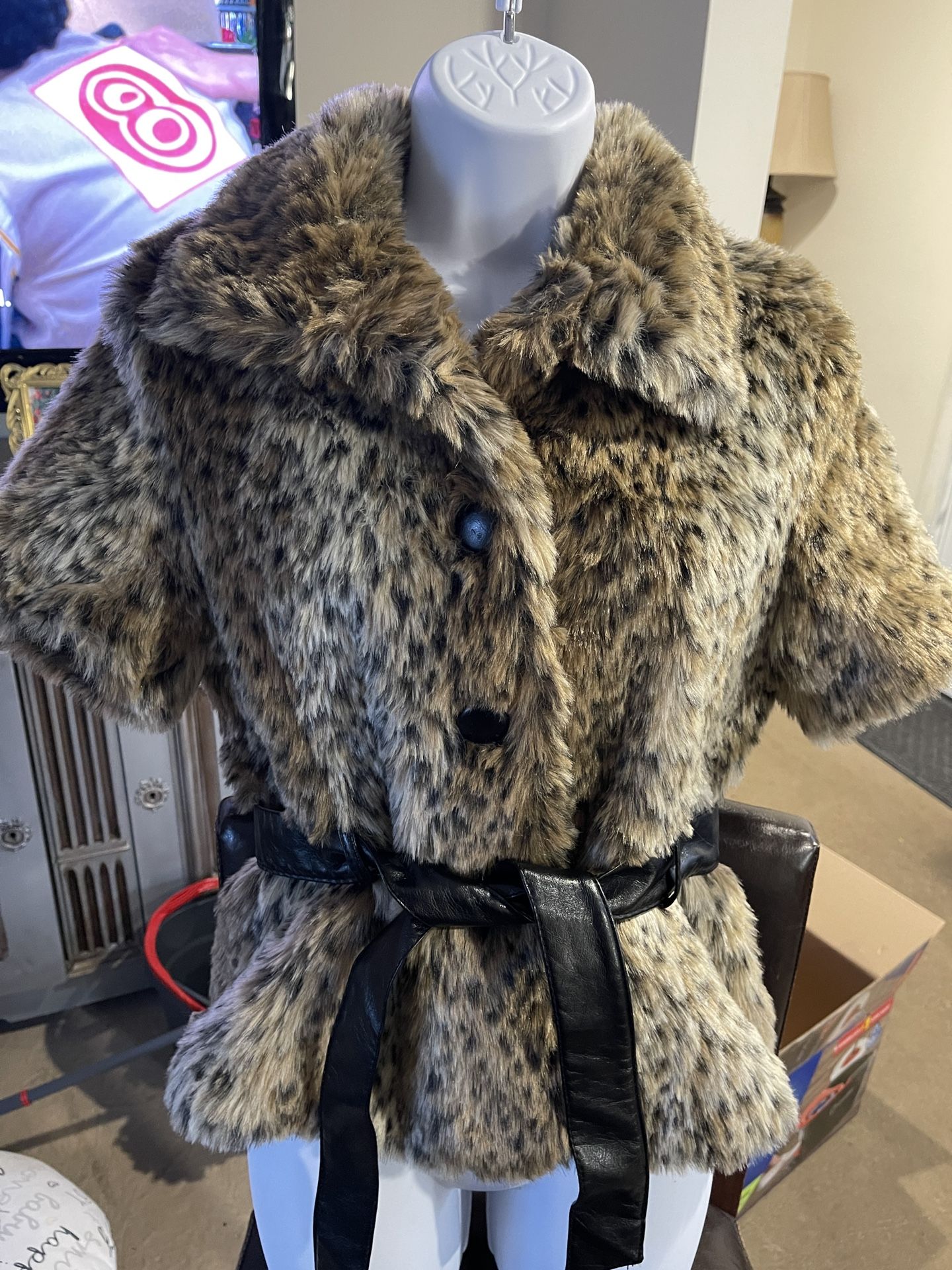 Vintage Y2K Miss Posh Cropped Faux Fur Jacket Sz Médium