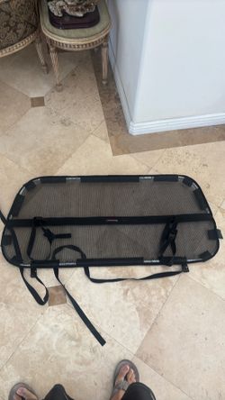 Bushwhacker Paws and Claws Cargo Area Dog Vehicle Barrier