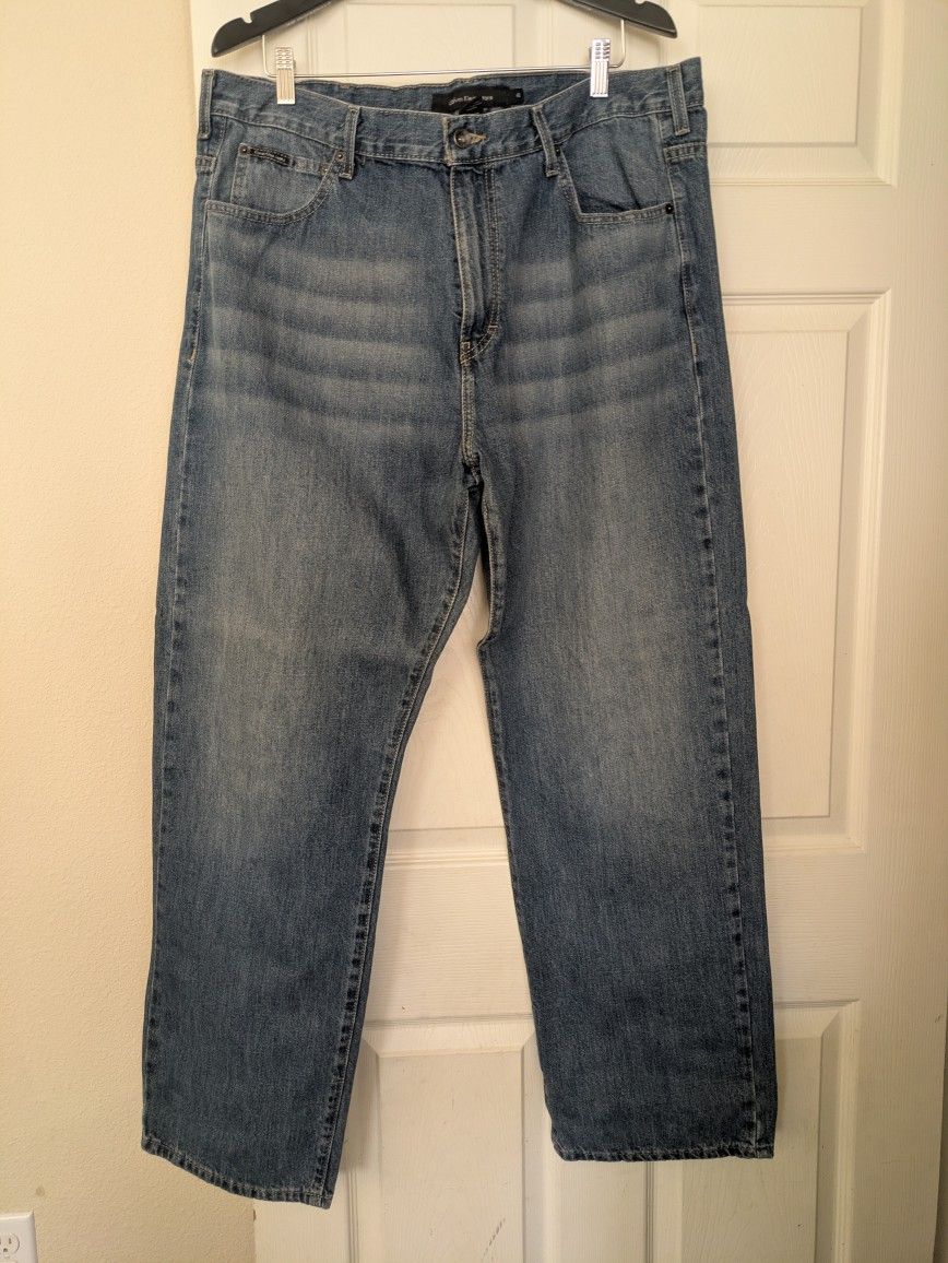 Calvin Klein Jeans Men's Size 40.