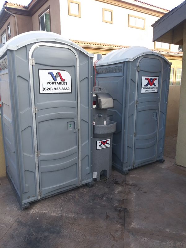 Portable restroom for Sale in City of Industry, CA OfferUp
