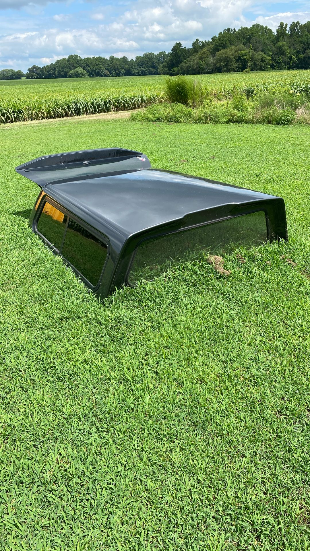 Camper Shell. Fits 2016 Ford F150