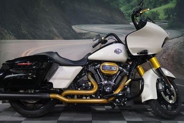 2022 Harley-Davidson Road Glide Special