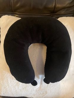 Black NECK TRAVEL PILLOW