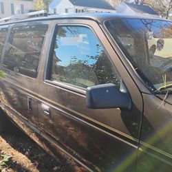 Dodge 1989 Caravan Passenger
