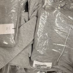 Bape, ALOCS, Stussy, ALO, Essentials 