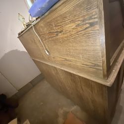 Antique Desk With Lamps 