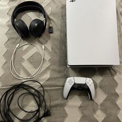Play station 5 Disc Edition With Extra 1tb Of Storage 