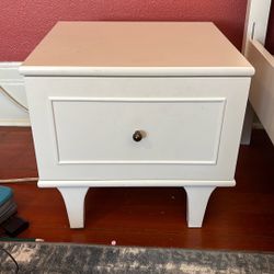 White Pottery Barn Kids Dawson One Drawer Night Stand 