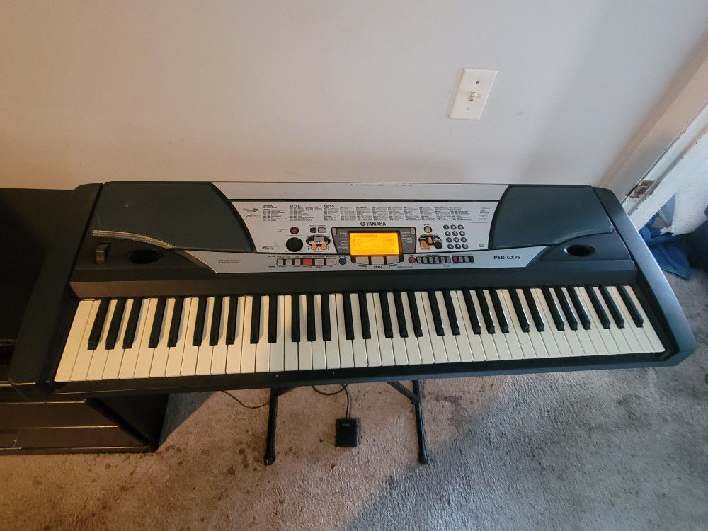 Yamaha PSR-GX76 Keyboard 