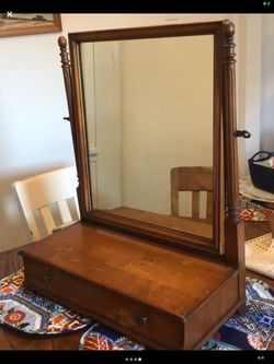 Kling dresser top mirror with drawer