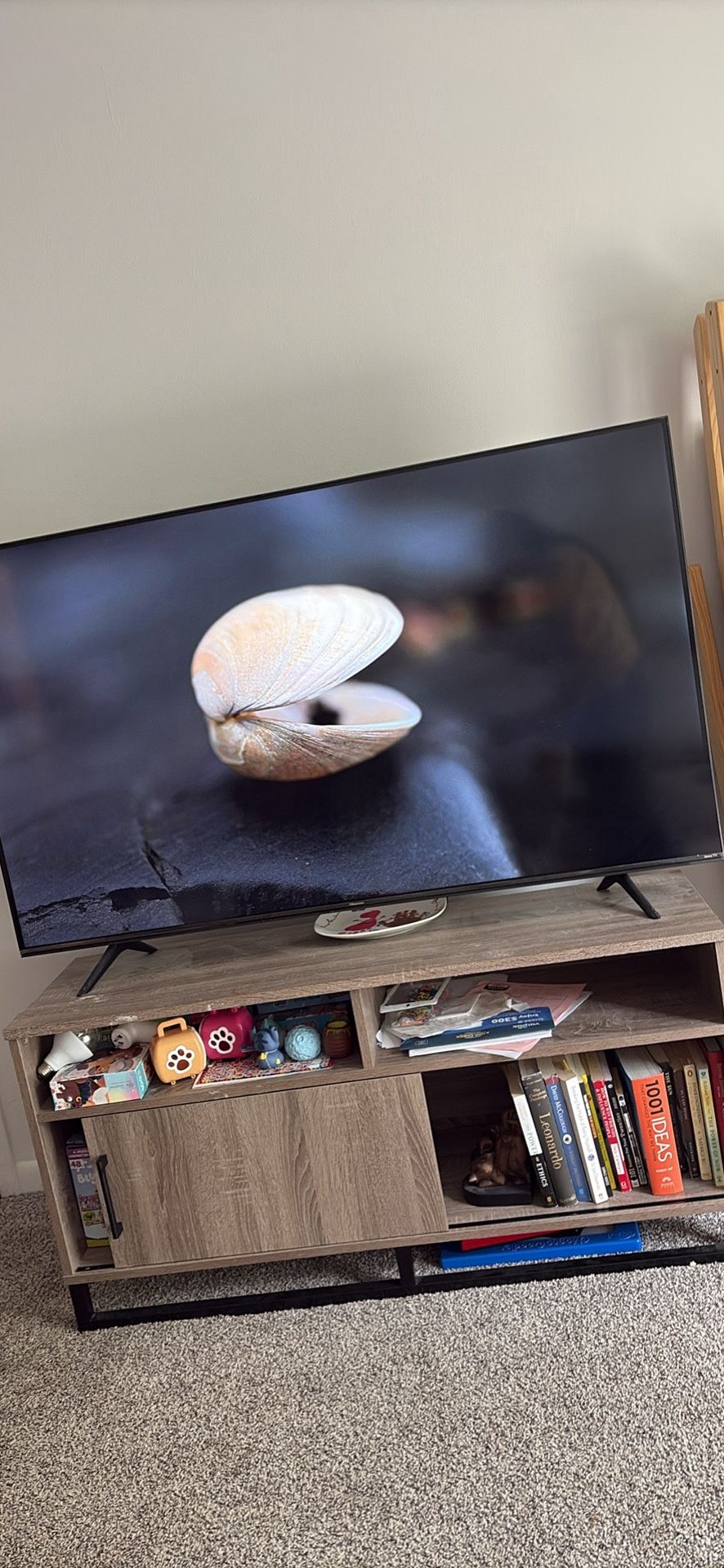 55in Hisense roku Smart TV