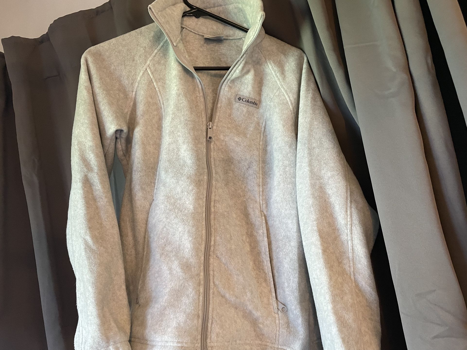 Columbia Fleece Jacket - Almost New