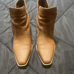 GBG  Brown Ankle Boots With Gold Zipper Size 8