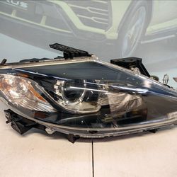 2013-2015 MAZDA CX-9 RIGHT HALOGEN HEADLIGHT