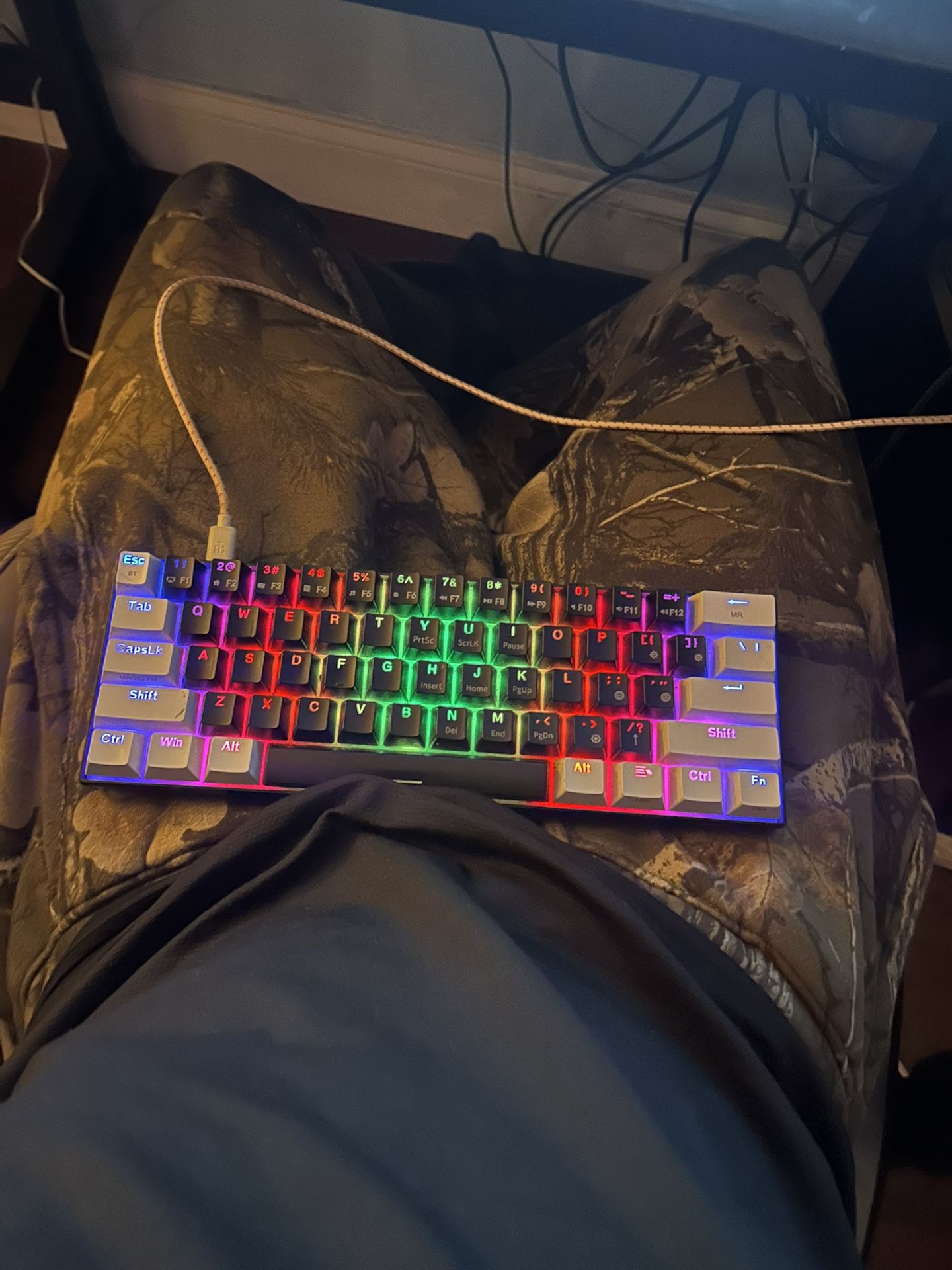 Custom Royale Kludge RK61 60% Mechanical Keyboard - Lubed & Padded!