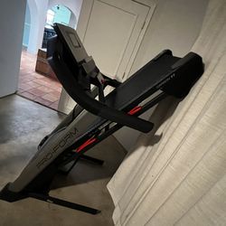 Pro-Form Treadmill Carbon T7