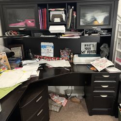 Computer Desk. Huge Corner Desk. See Pics For Imperfections 