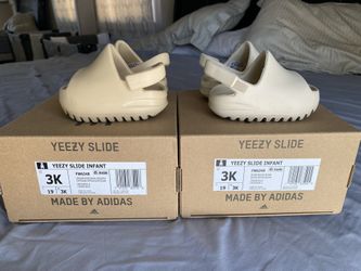 Yeezy slide Sz 3