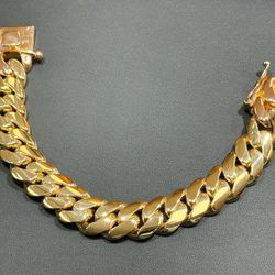 New 10K Solid Yellow Gold Cuban Bracelet  142 grams 8,25 inches 17mm Two-Tone Rose Gold Box Lock