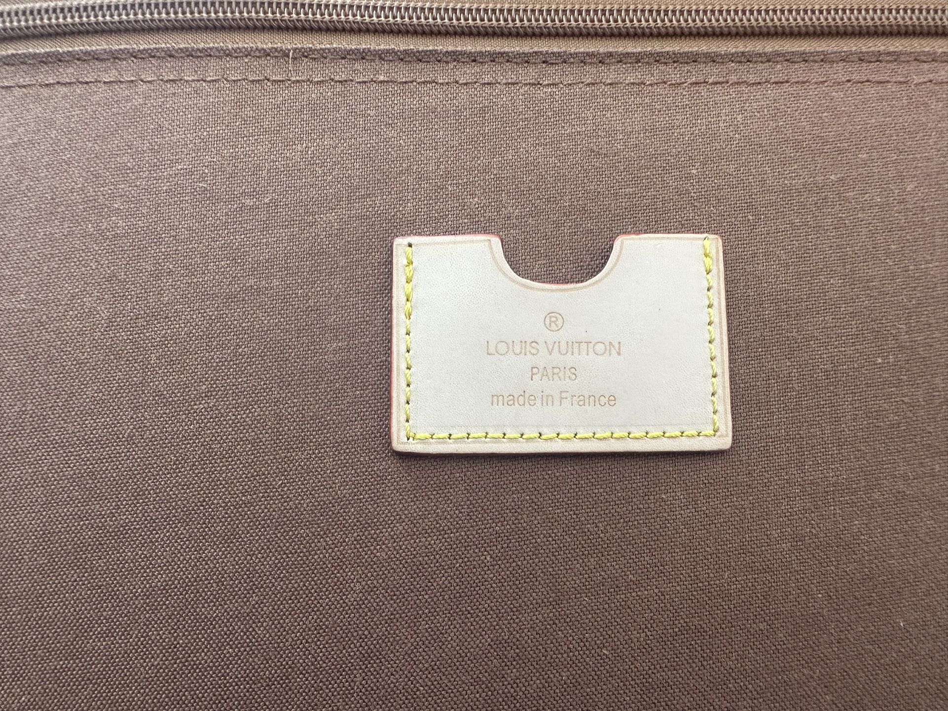 LOUIS VUITTON INVENTEUR Hand Bag for Sale in Salem, OR - OfferUp