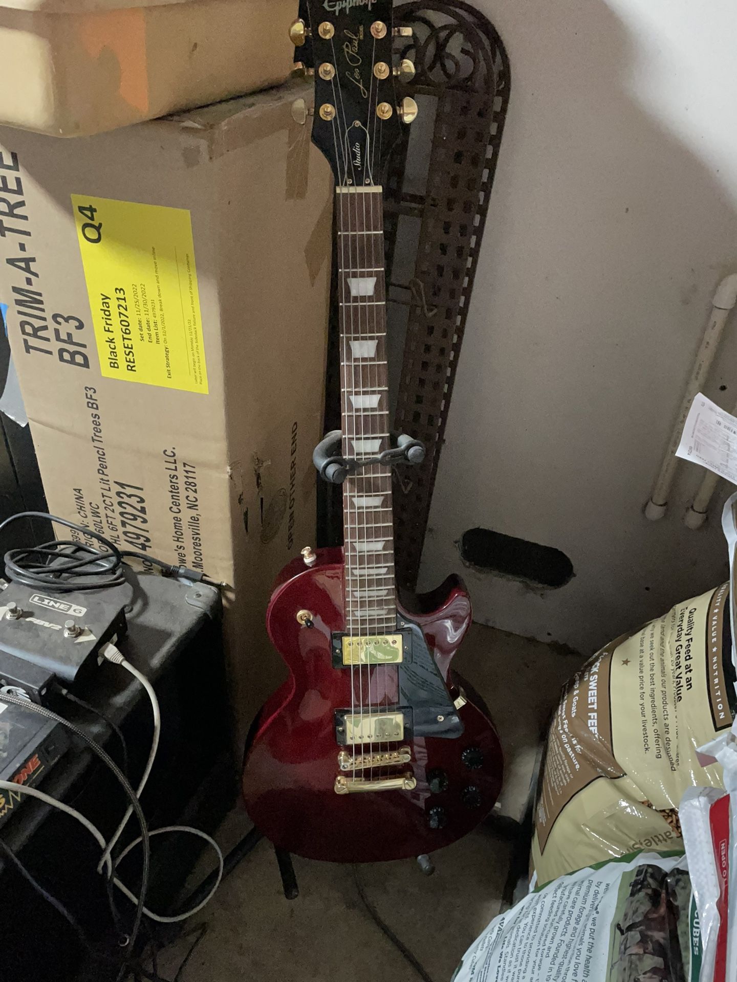 Epiphone Les Paul With Everything 