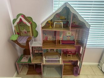 Kid Kraft Doll House 